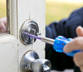 Metro Master Locksmith Chicago, IL 312-288-7663 Metro Master Locksmith Chicago, IL 312-288-7663